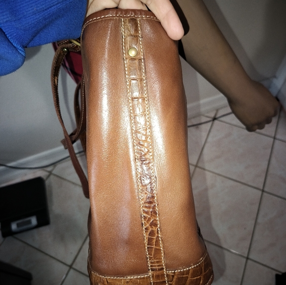 Brahmin Tuscan Leather Shoulder Brown Moc Croc Trim Detachable Pouch. Adj Straps - Picture 10 of 16